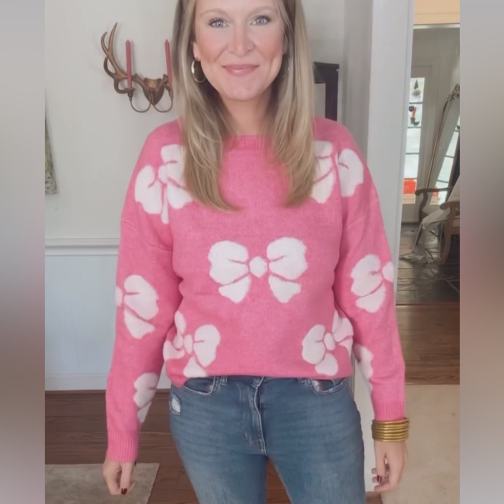 Avara Pink Bow Sweater